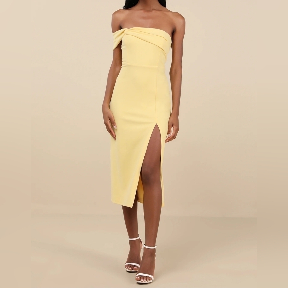 Lulus Twist and Make Up Light Yellow One-Shoulder Bodycon Midi Dress